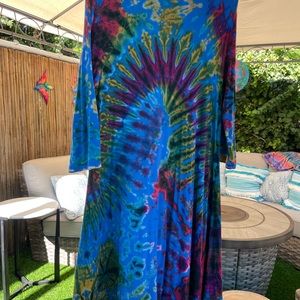 Katmandu size large tie dye long stretchy dress with long sleeves .